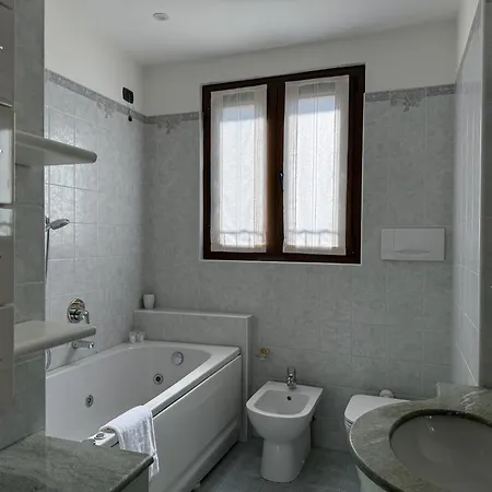 Casa Venere - View Terrace Holiday home Lezzeno